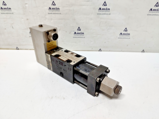 Moog D635-606 Hydraulic Servo valve Framo P/N: A7311, 350bar max.