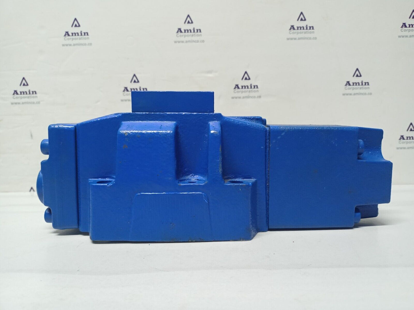 Rexroth 4WRH 16 W6-150-70 M Prop. Directional valve MNR: R900960183 - NEW