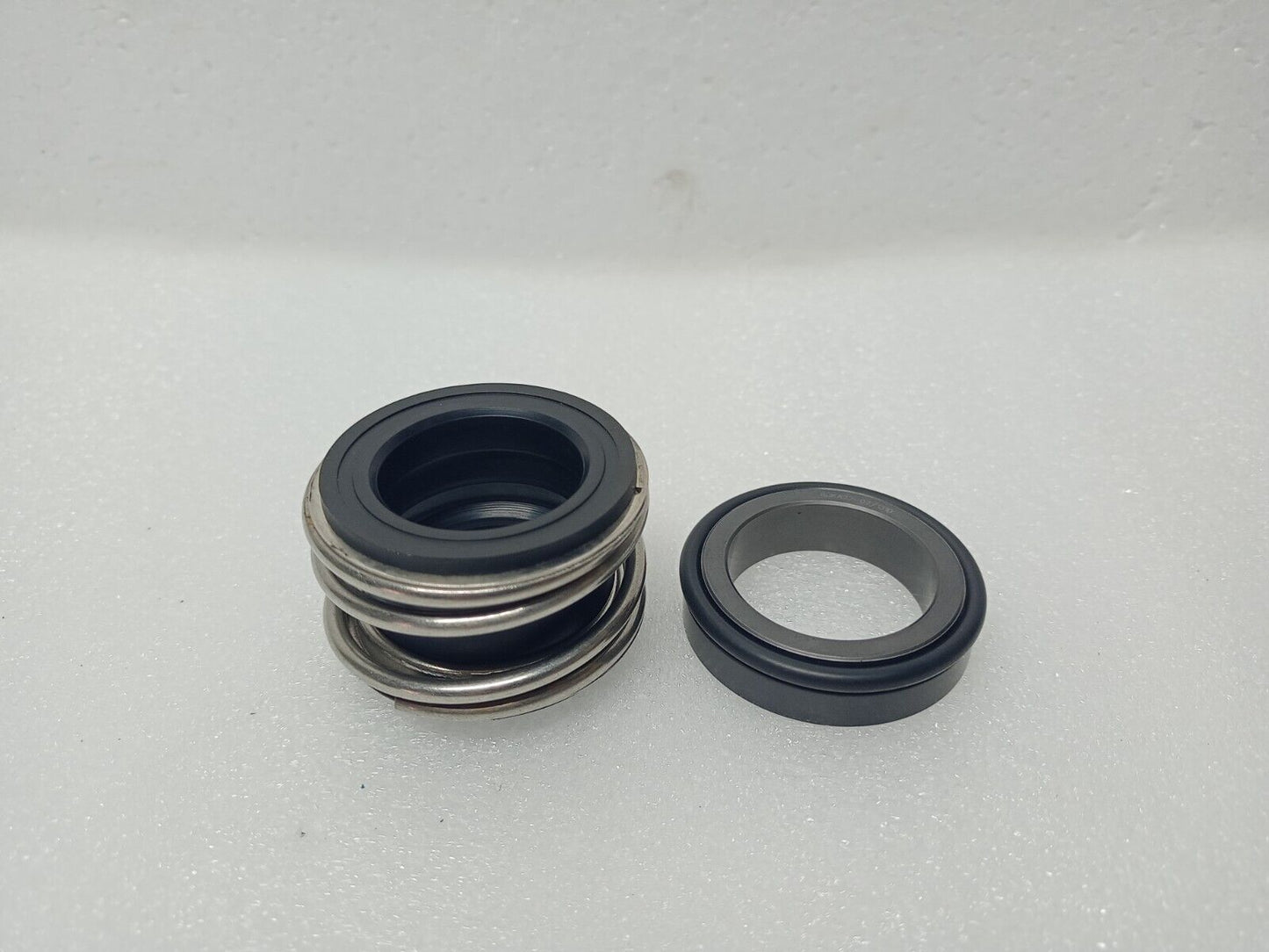 Eagle Burgmann Mechanical Seal size: 32mm - NEW