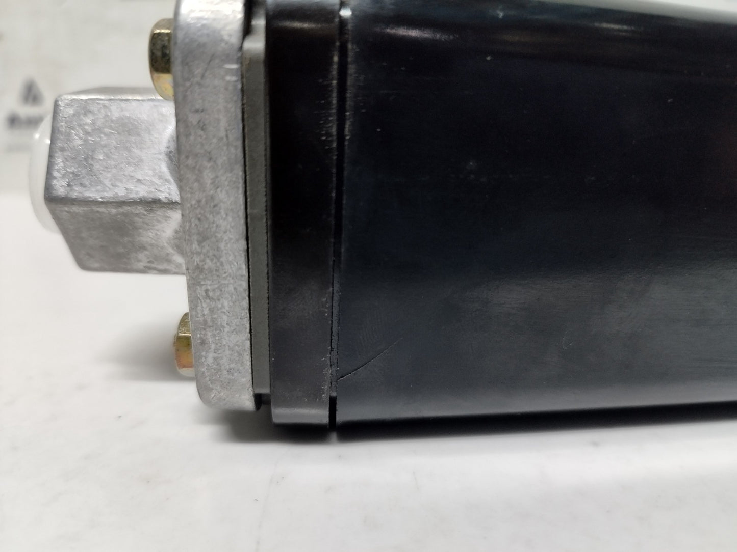 Condor MDR53/16 Pressure Switch AC-15, 4A, 250V, 9.2-10bar