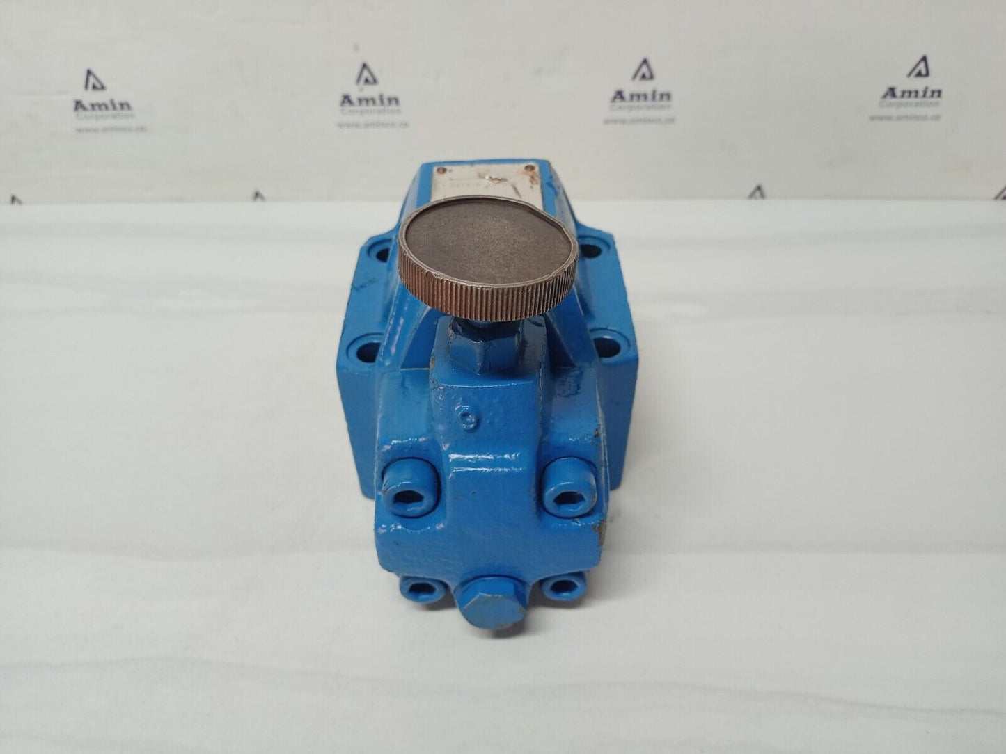 Yuken RCG-06-H-2180 Pressure reducing valve