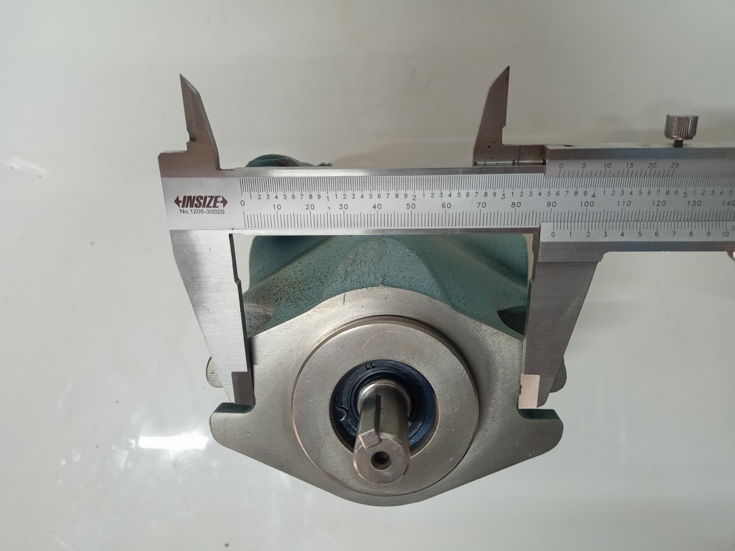 Daikin V8A1RX-20 Hydraulic Piston Pump - NEW