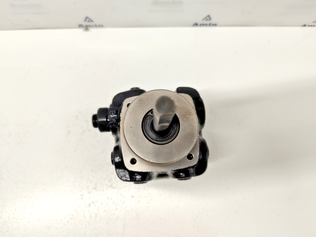 Nippon Oil pump GFH-V5L Burner Oil pump - NEW