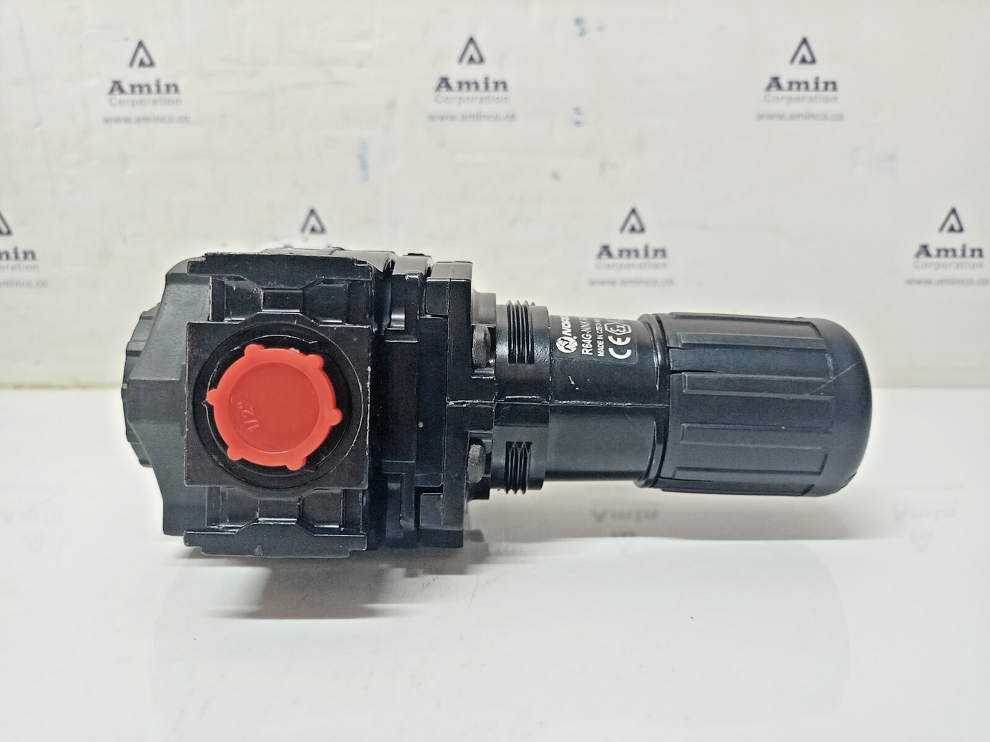 Norgren R64G-NNK-RMN Pressure Regulator 250psig/17bar max. - NEW