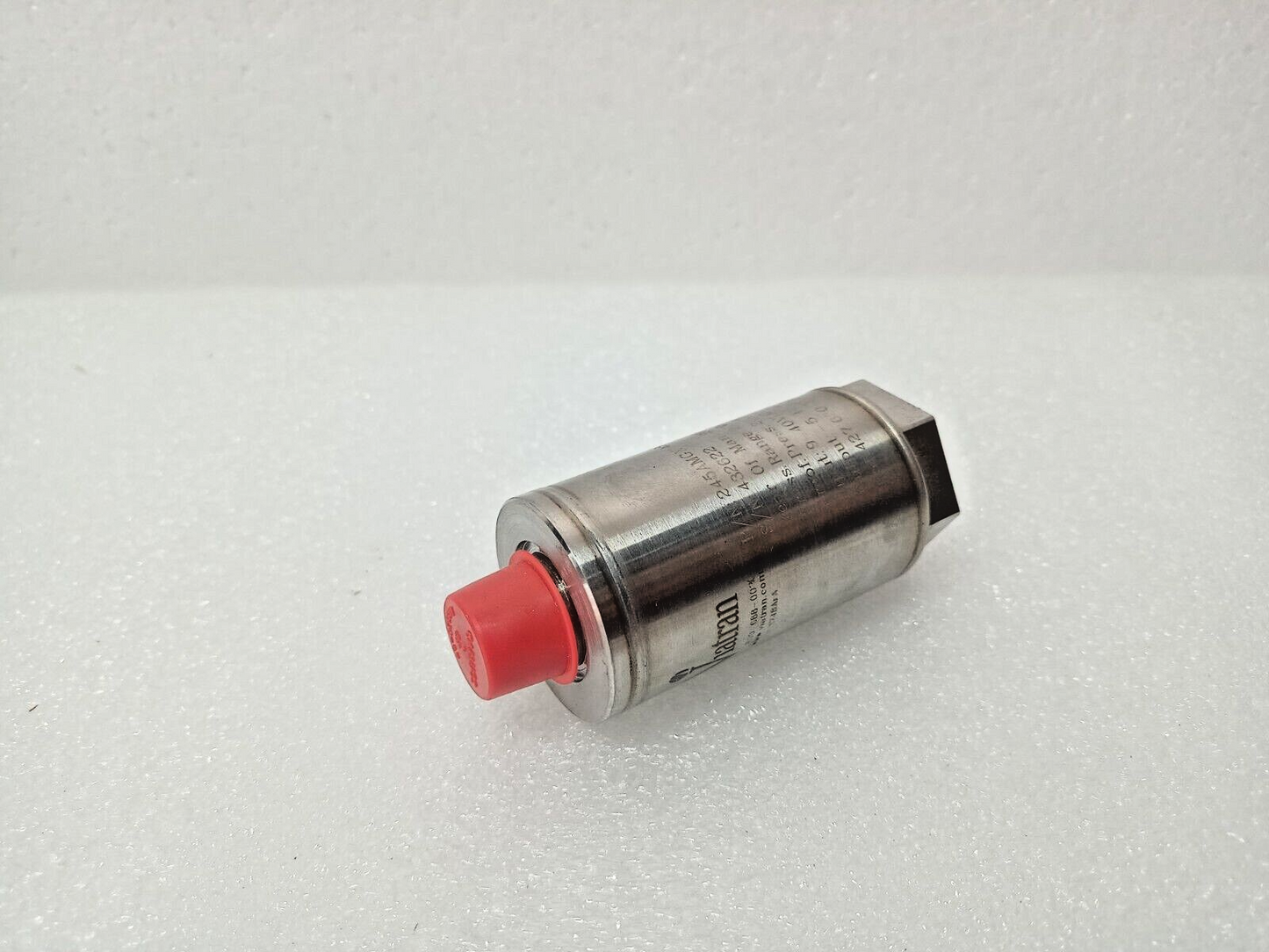 Viatran 245X748H Model 245 high range Pressure Transmitter 250-450kpag -NEW