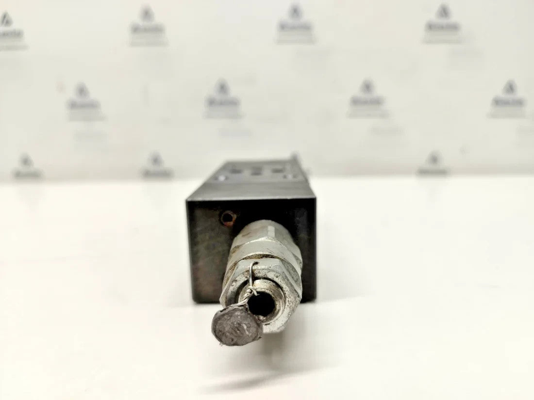 Duplomatic MCD5-DT/51N Direct operated Pressure Relief Valve 350bar Max. - NEW
