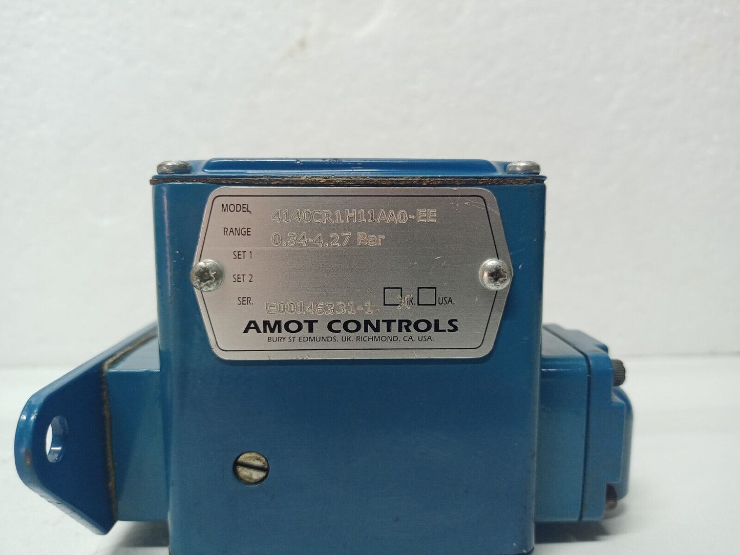 Amot Controls Model 4140 4140CR1H11AA0-EE Pressure Switch 0.34-4.27 bar - NEW