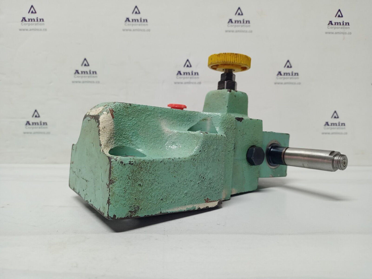 Yuken BSG-06-2B3B-D24-N1-4680 Directional control Valve