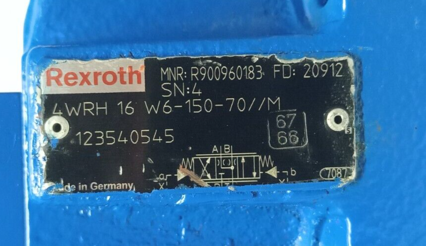 Rexroth 4WRH 16 W6-150-70 M Prop. Directional valve MNR: R900960183 - NEW
