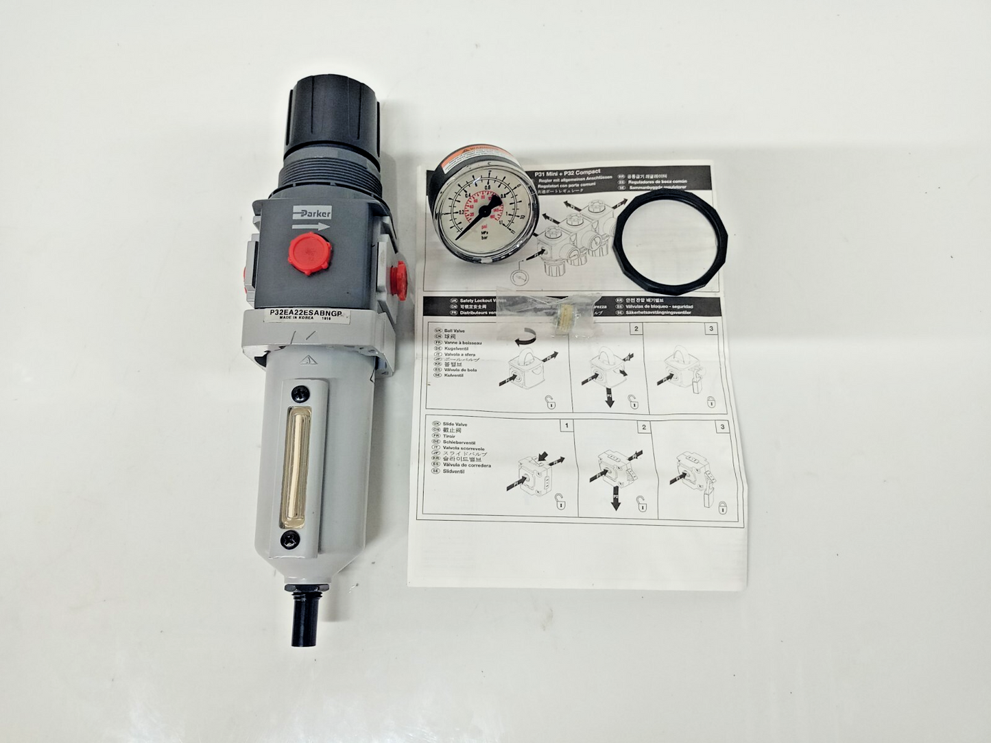 Parker P32 EA22ESABNGP Filter/Regulator 1/4'' - NEW