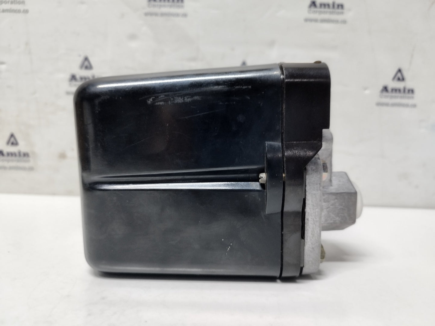 Condor MDR53/16 Pressure Switch AC-15, 4A, 250V, 9.2-10bar
