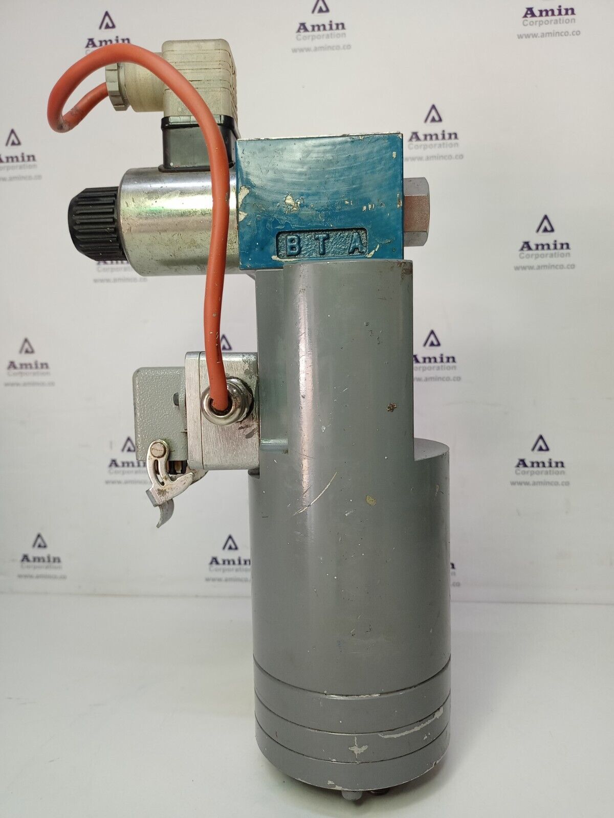 Bosch 0810091287 081WV06P1V1028WS024/00D0 Hydraulic valve