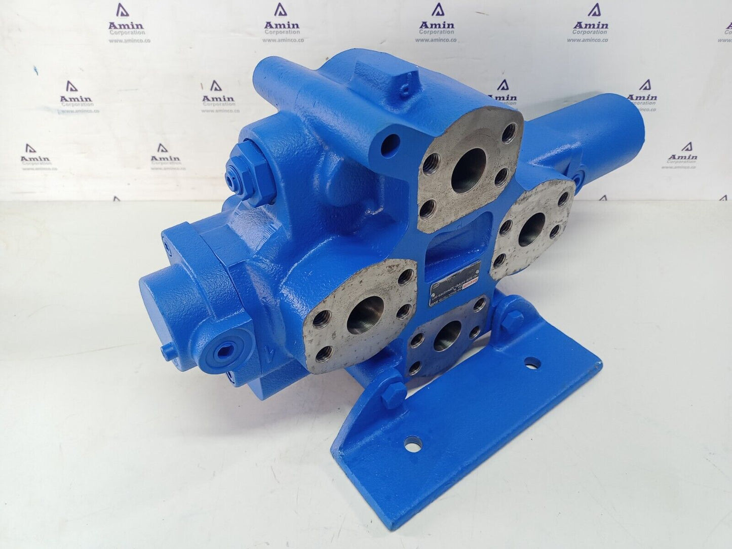 Rexroth MO-5018-01/1MO-32PHVCM11-007, R900247750 Hydraulic control block #2