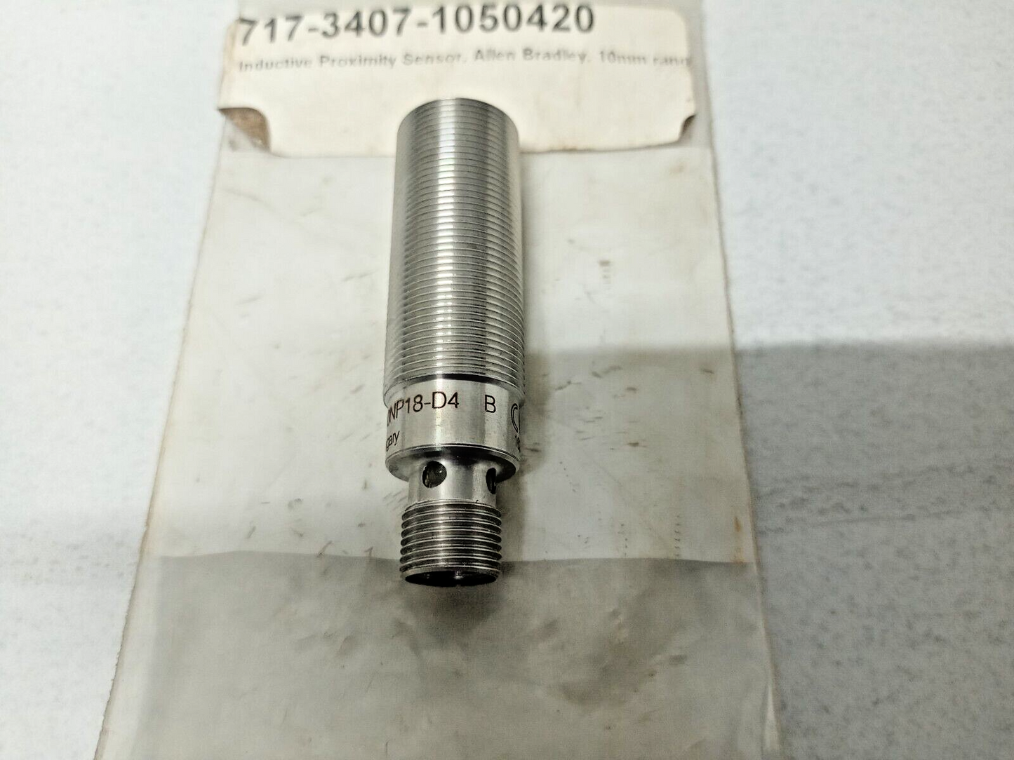 Allen Bradley 871TM-M10NP18-D4 Series B Proximity Sensor 10mm - NEW