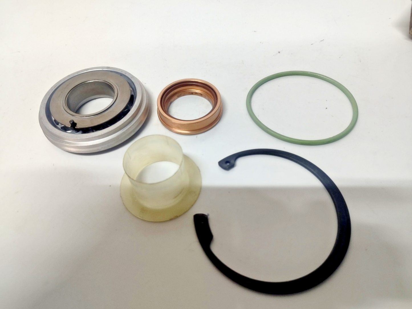 Sauer Danfoss Shaft seal kit - NEW