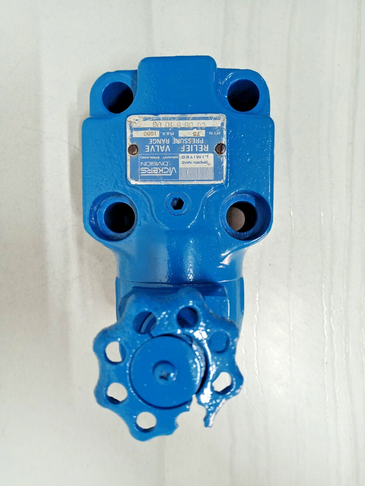 Vickers CG-06-B-10-UG Pressure Relief valve CG06B10UG
