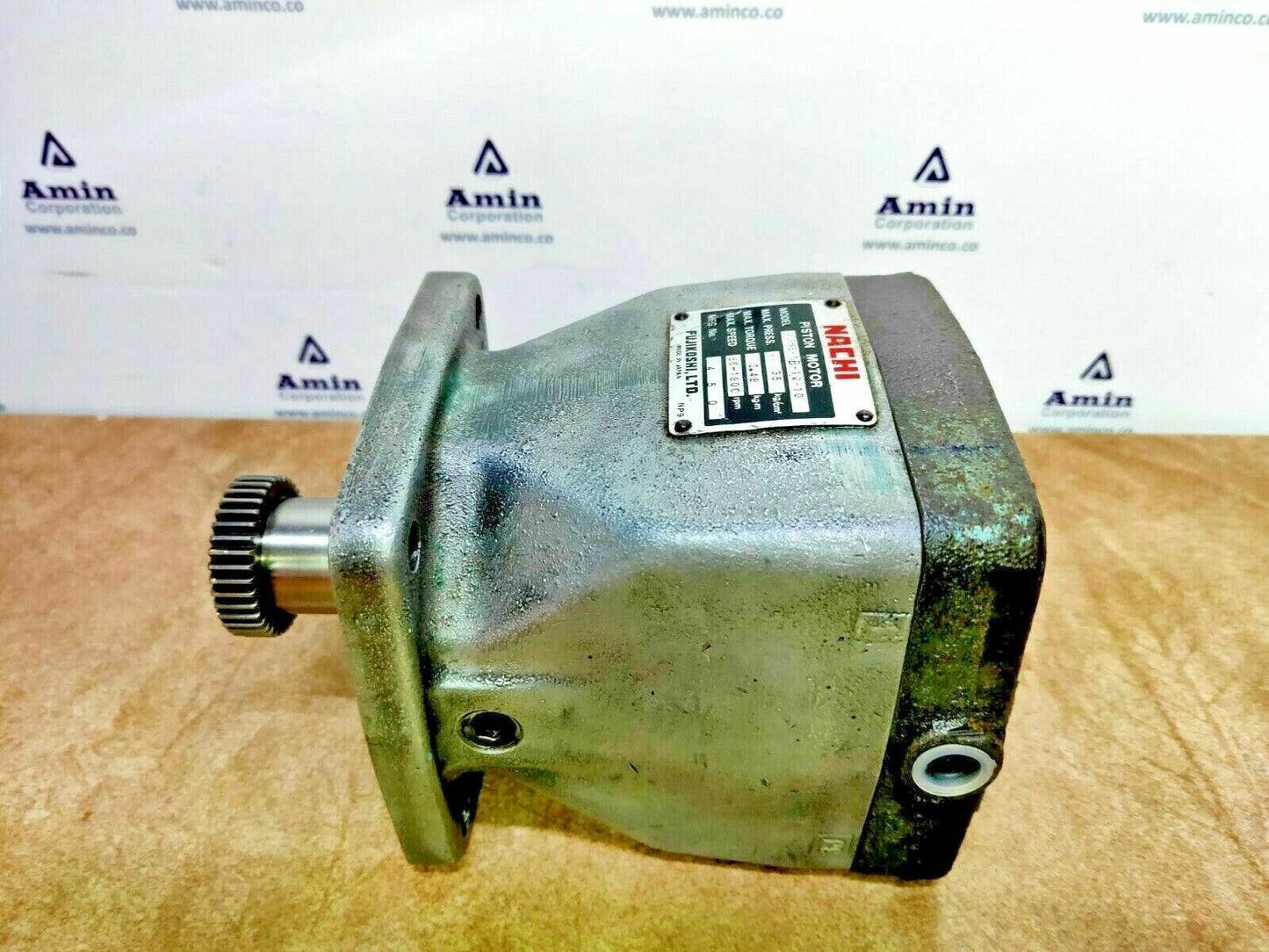 Nachi PMB-1B-10-10 Hydraulic Piston Motor - NEW Unused Surplus