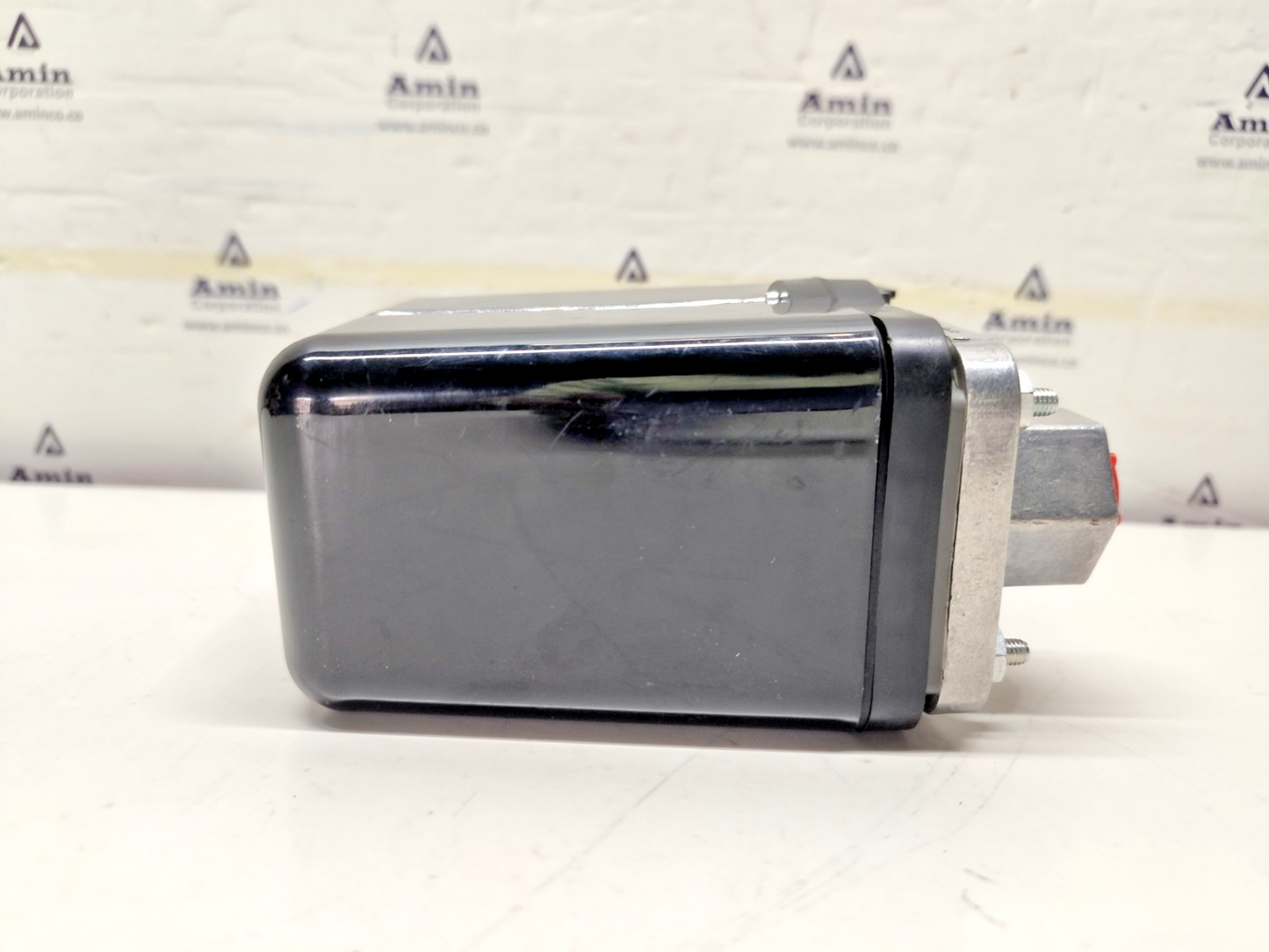 Condor MDR53/11 Pressure Switch AC-15, 4A, 250V - NEW