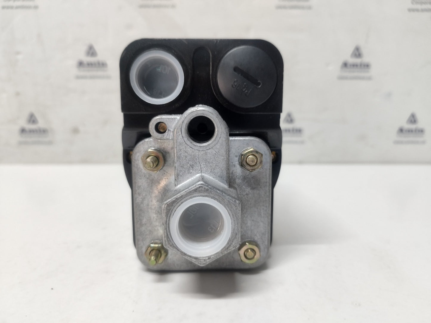 Condor MDR53/11 Pressure Switch AC-11, 4A, 250V