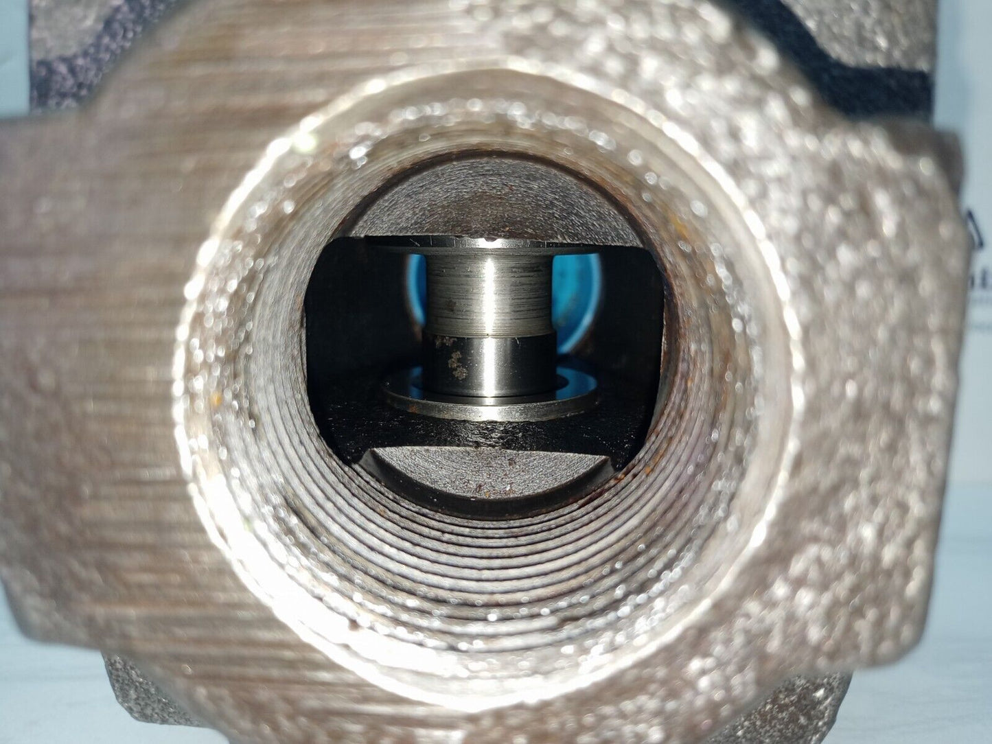 Vickers CT 10 F 30 pressure relief valve Rated pressure: 1500-3000 PSI CT10F30