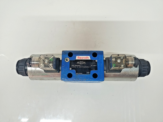Rexroth 5-4WE 10 G33/CG24N9K4/V Directional control valve MNR: R900930504 - NEW