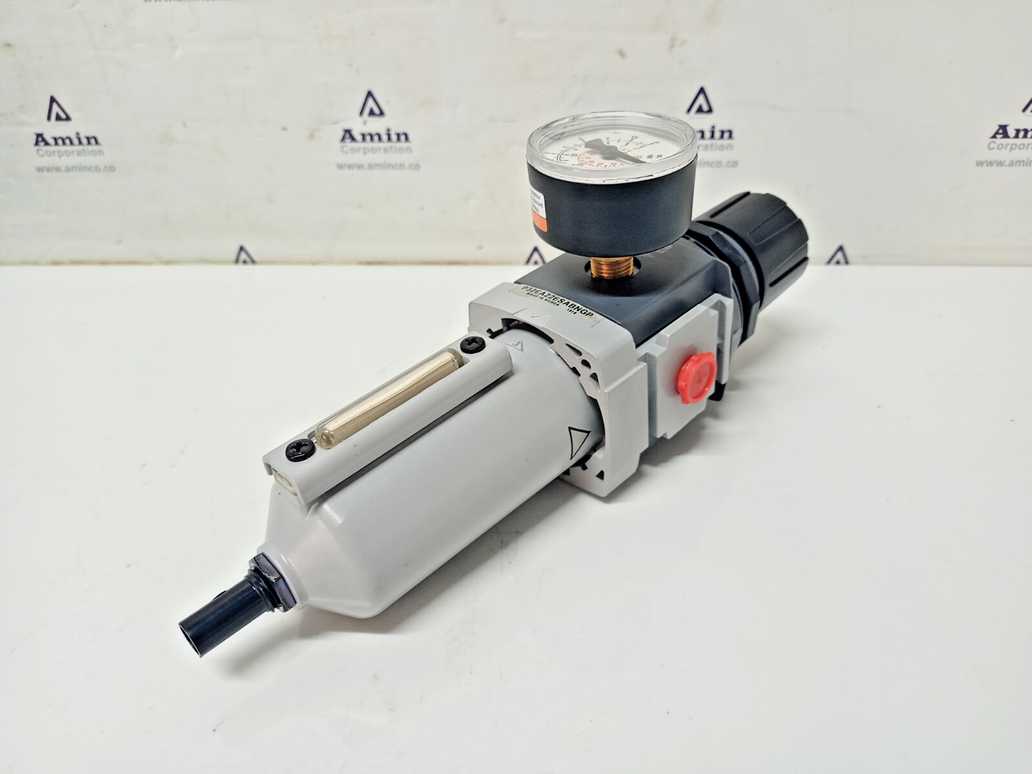 Parker P32 EA22ESABNGP Filter/Regulator 1/4'' - NEW