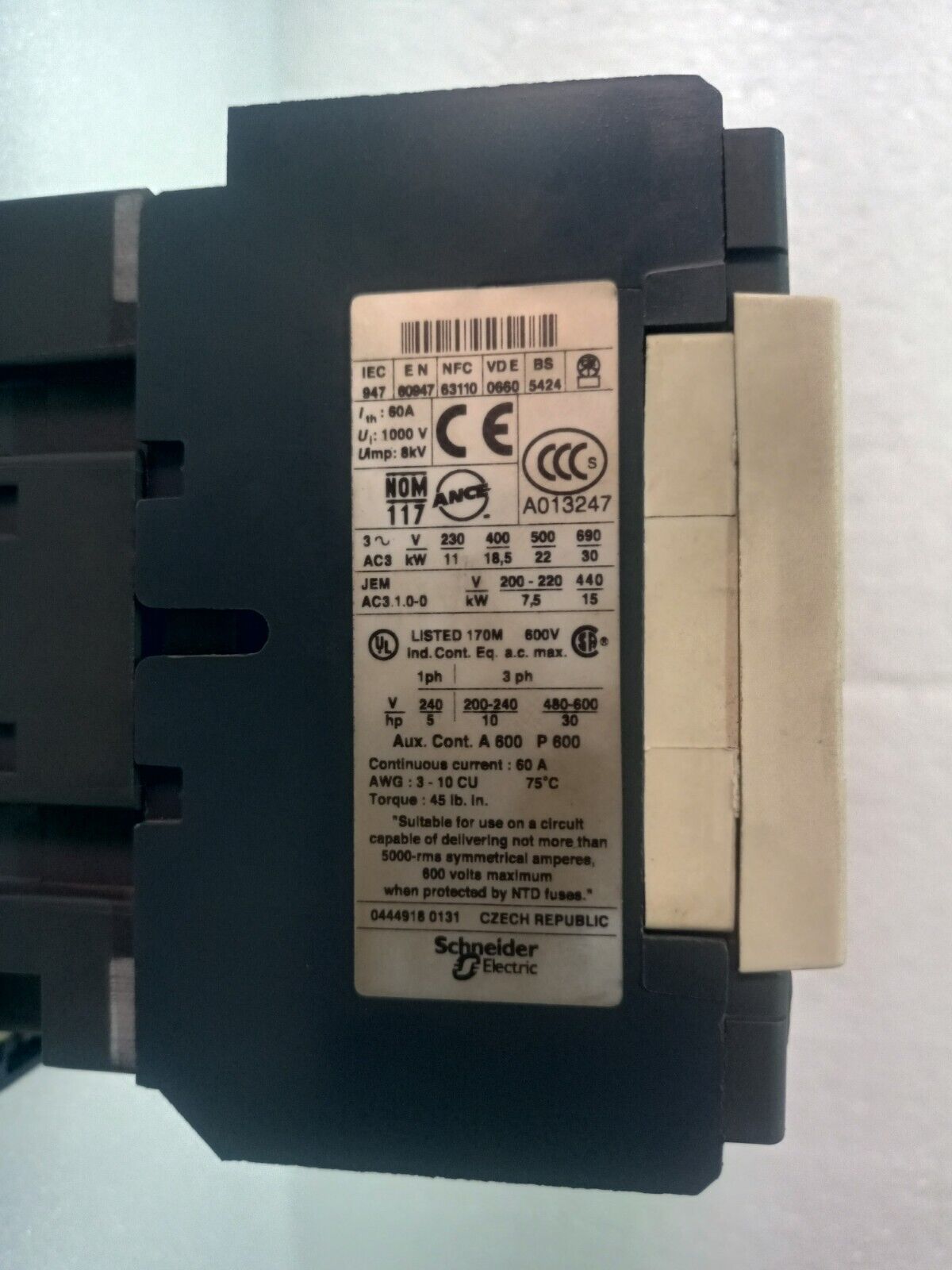 Telemecanique LC1D40 (LC1 D4011) Contactor