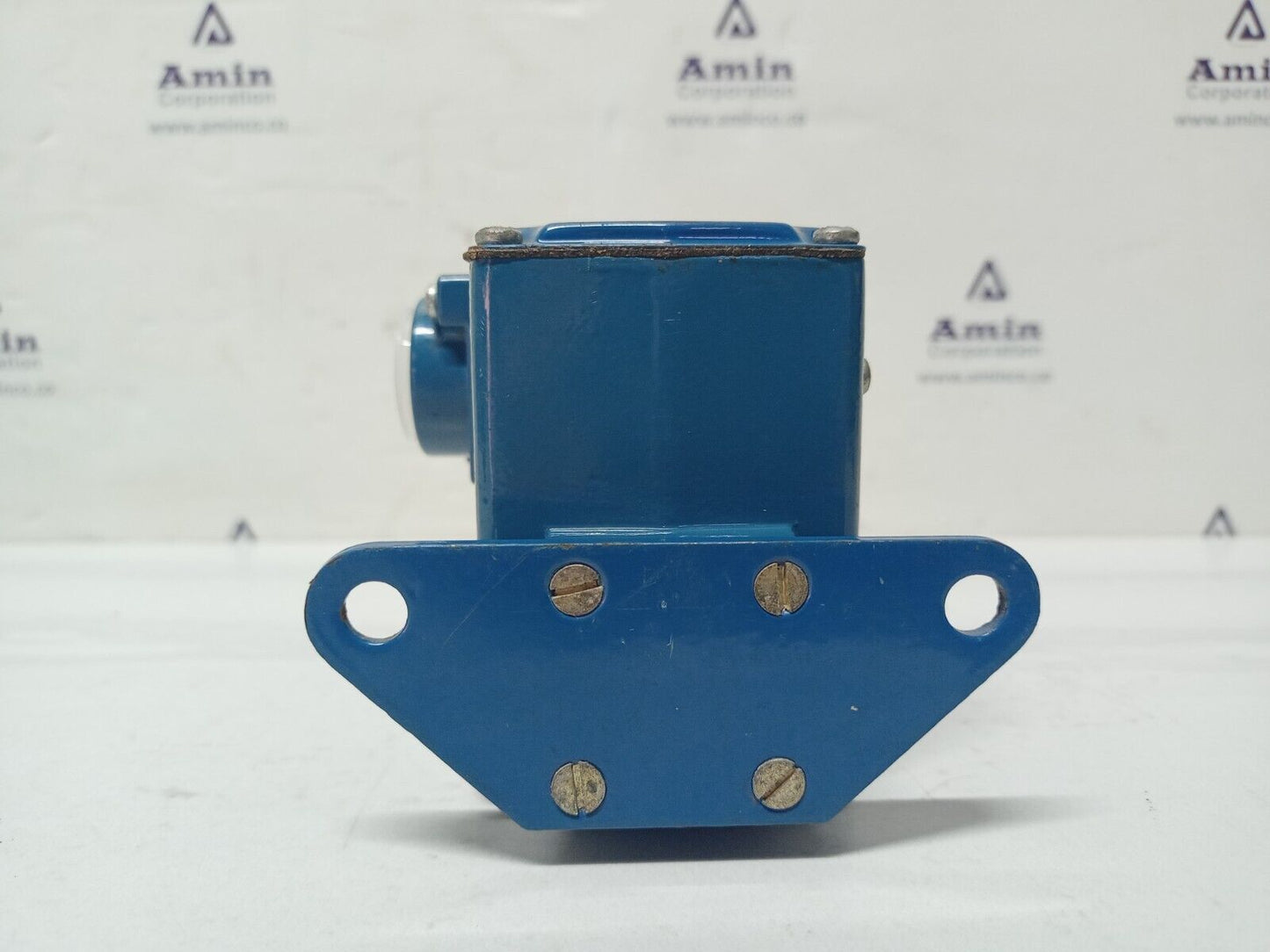 Amot Controls Model 4140 4140CR1H11AA0-EE Pressure Switch 0.34-4.27 bar - NEW
