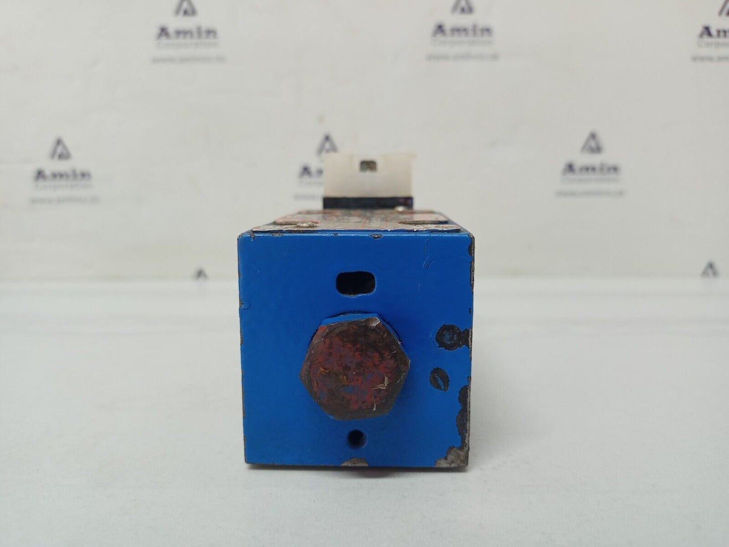 Macgregor MCG-LCH/SV 4/2-1-24V=-E01-M01 Directional control valve