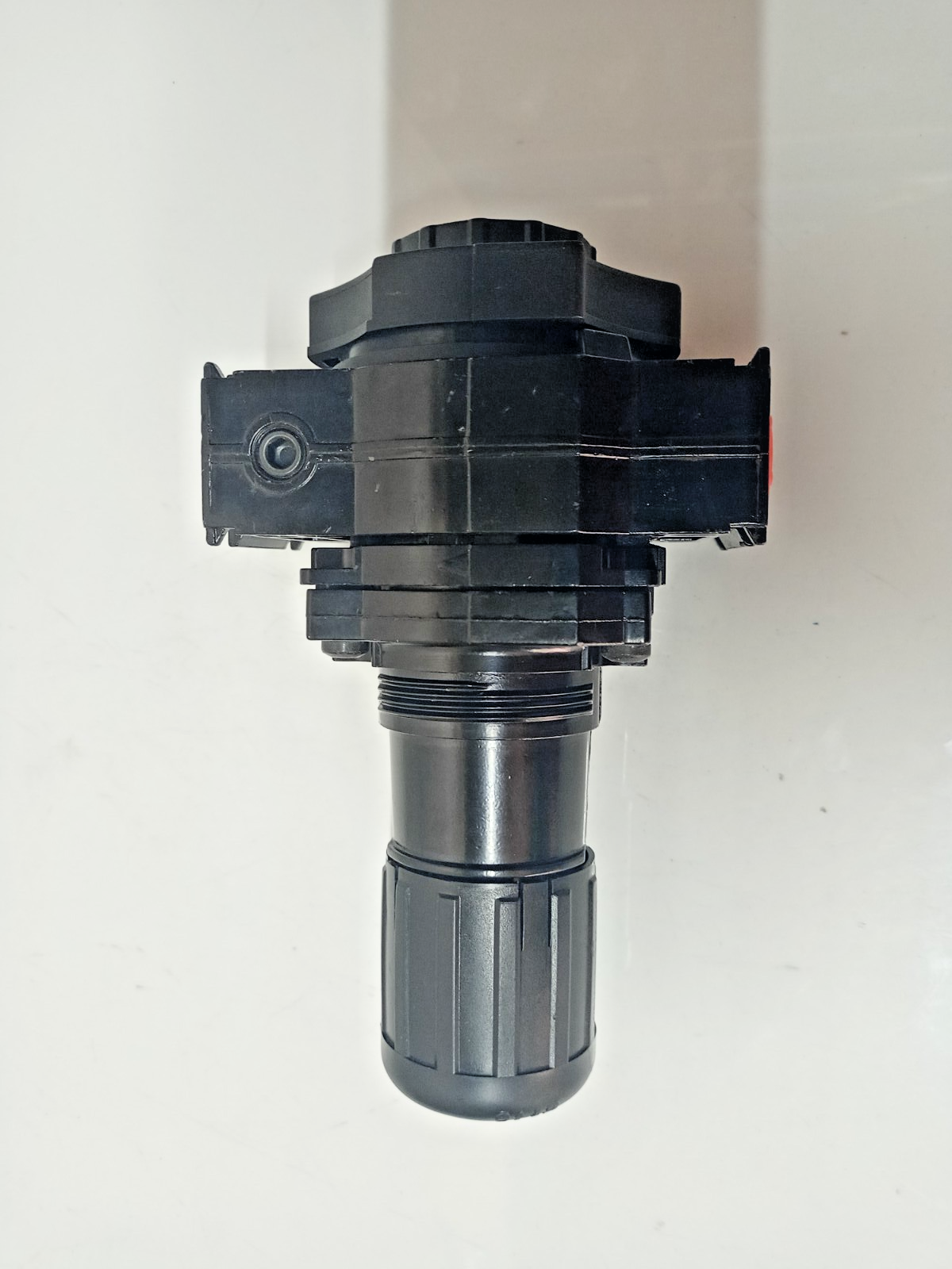 Norgren R64G-NNK-RMN Pressure Regulator 250psig/17bar max. - NEW