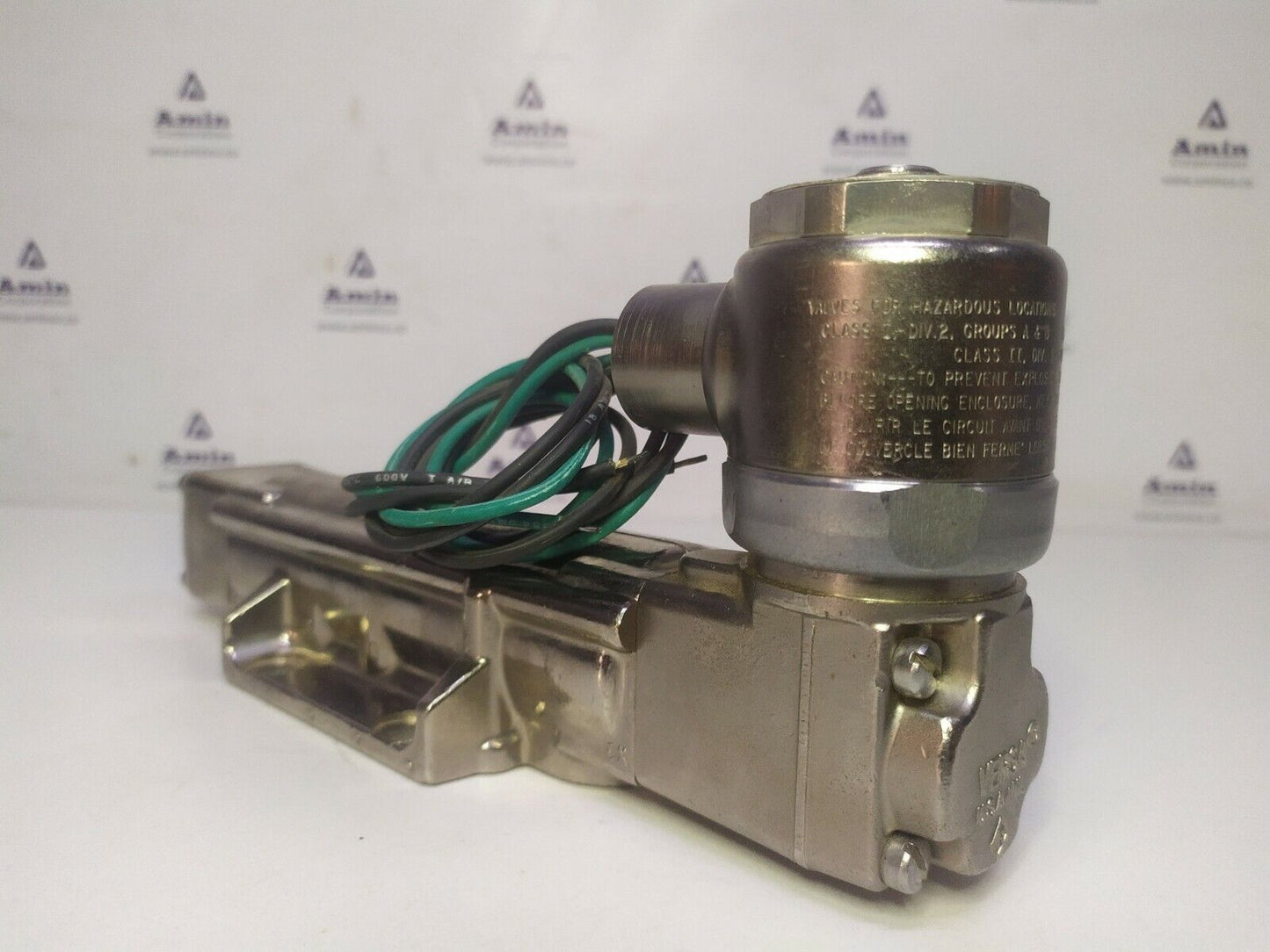 Versa VSG-4532-MS1-XX-A120 Solenoid valve 40-175 psi max. 120V 60Hz