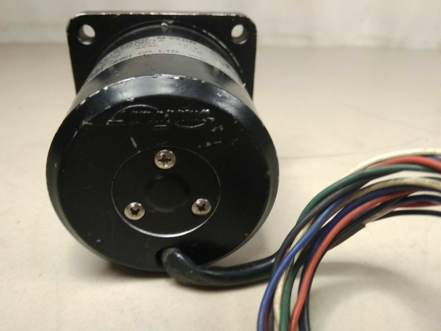 Tamagawa Seiki TS107N18E12 Servo Motor 100V 50/60 HZ - NEW