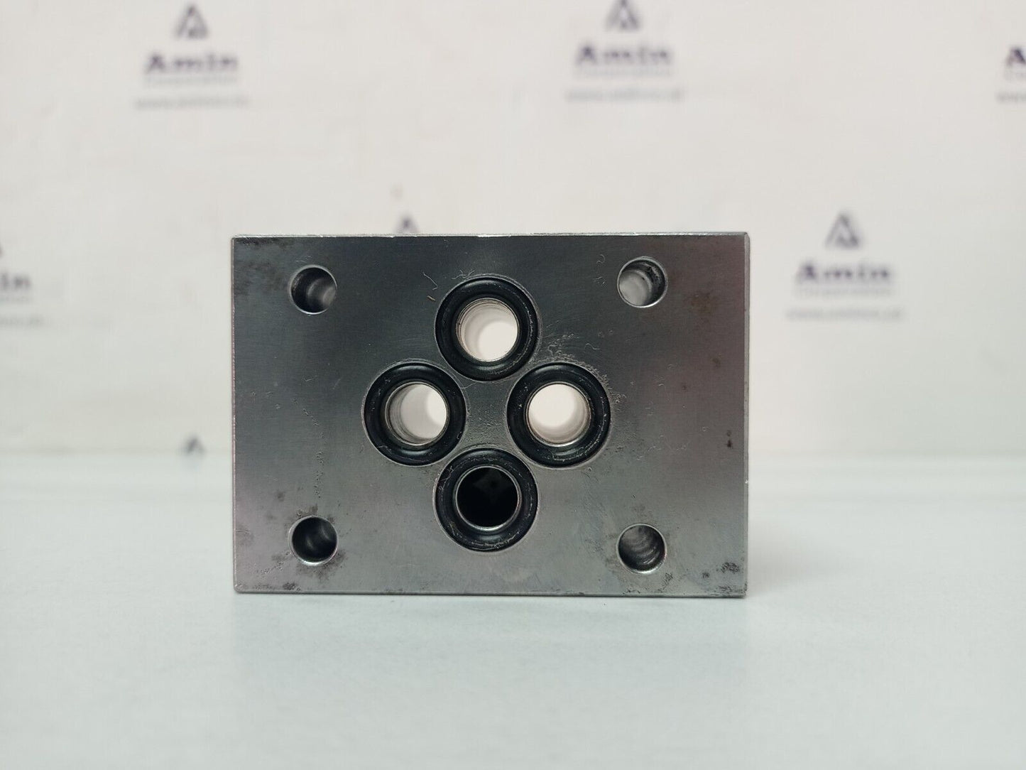 Wandfluh RNNSA06-T valve - NEW