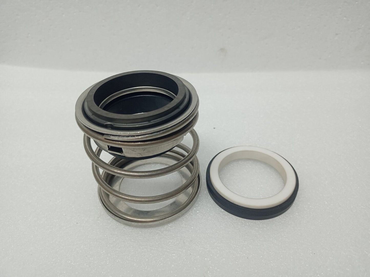 John Crane Type2 Mechanical seal size: 48mm - NEW