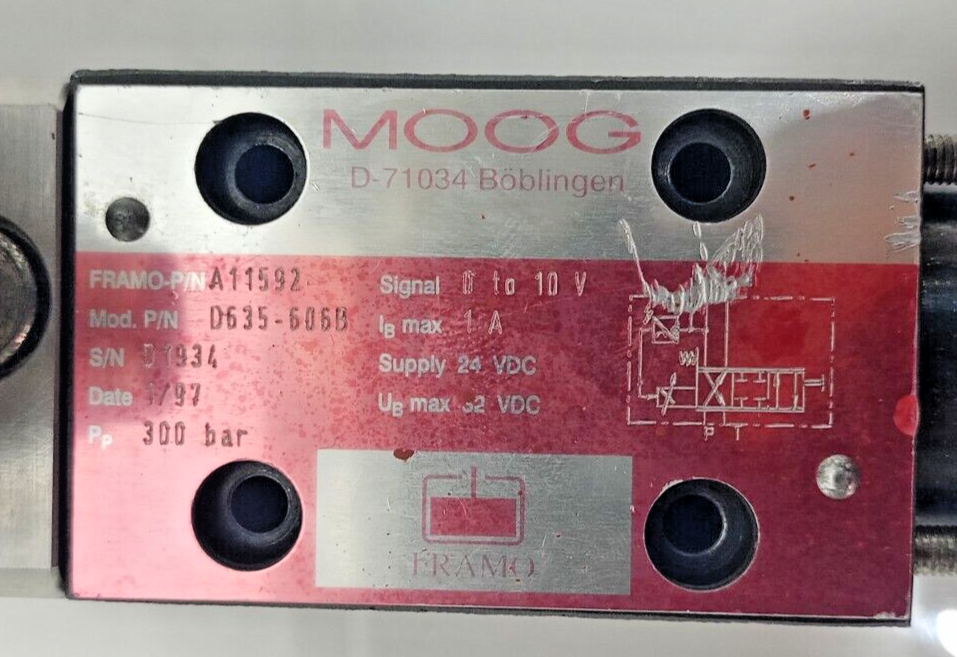 Moog D635-606B Hydraulic Servo valve Framo P/N: A11592, 300bar, 24VDC