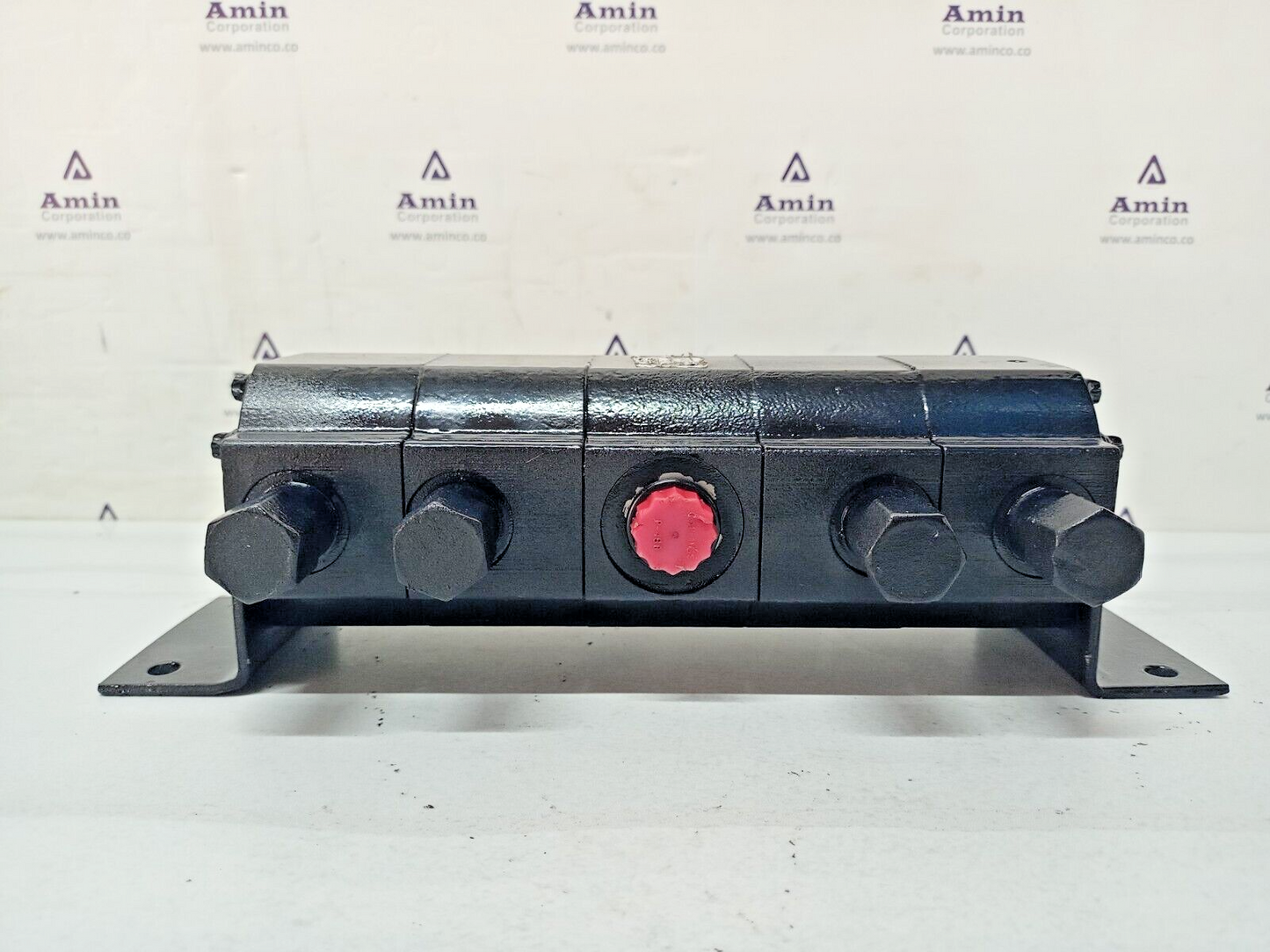 Concentric 060214 Flow divider - NEW