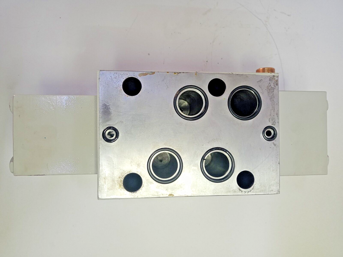 Parker WMH Series Manual valve WMH43P30A08