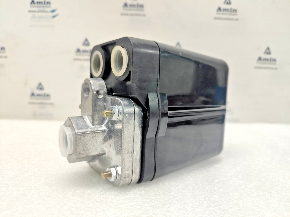 Condor MDR53/25 So-3 Pressure Switch AC-15, 4A, 250V, 1-1.5bar - NEW