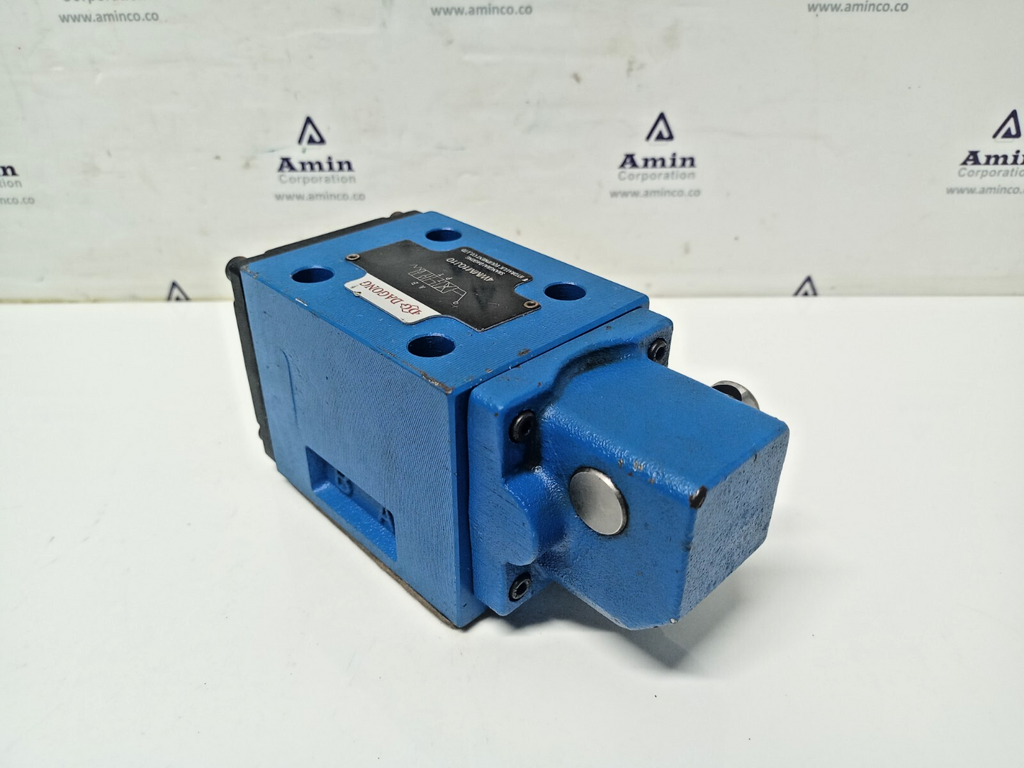 Dagong 4WMM 10 J10 Directional control valve - NEW #2