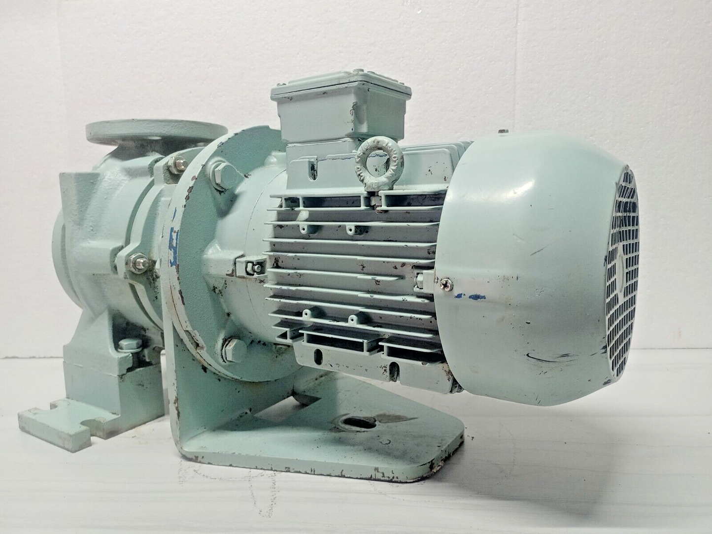 Azcue MN 40-125 Close Coupled Centrifugal pump 30 m3/h Mfg. 2022