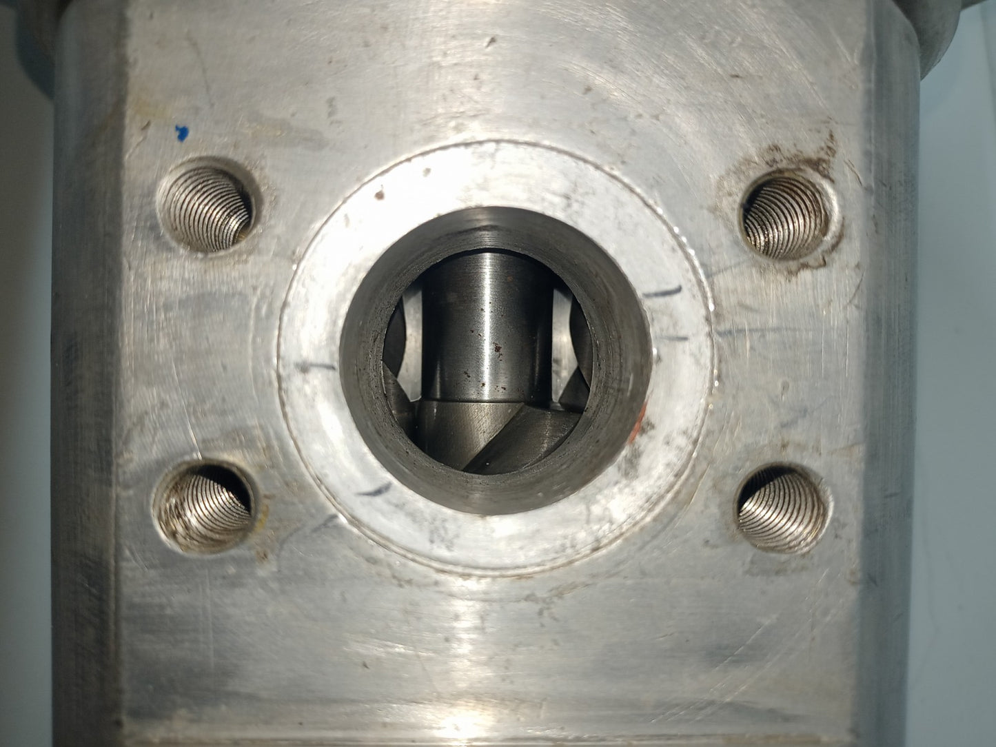 IMO pump D4 045N2 A125 Triple screw pump Aluminium body - Refurbished