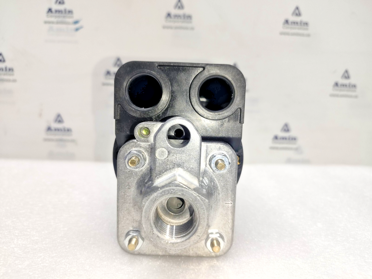 Condor MDR53/25 So-3 Pressure Switch AC-15, 4A, 250V, 1-1.5bar - NEW