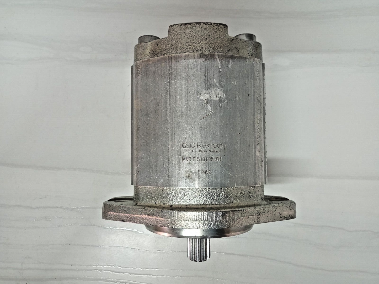 Rexroth 0510825011 Hydraulic gear pump AZPG-22-063RDC07KB-S0039 - NEW