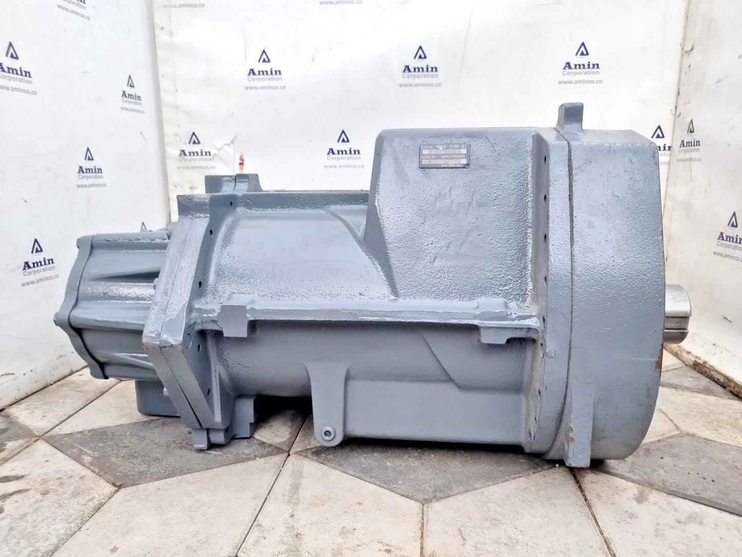 Atlas copco P/N: 1616725681 Air end Screw air compressor