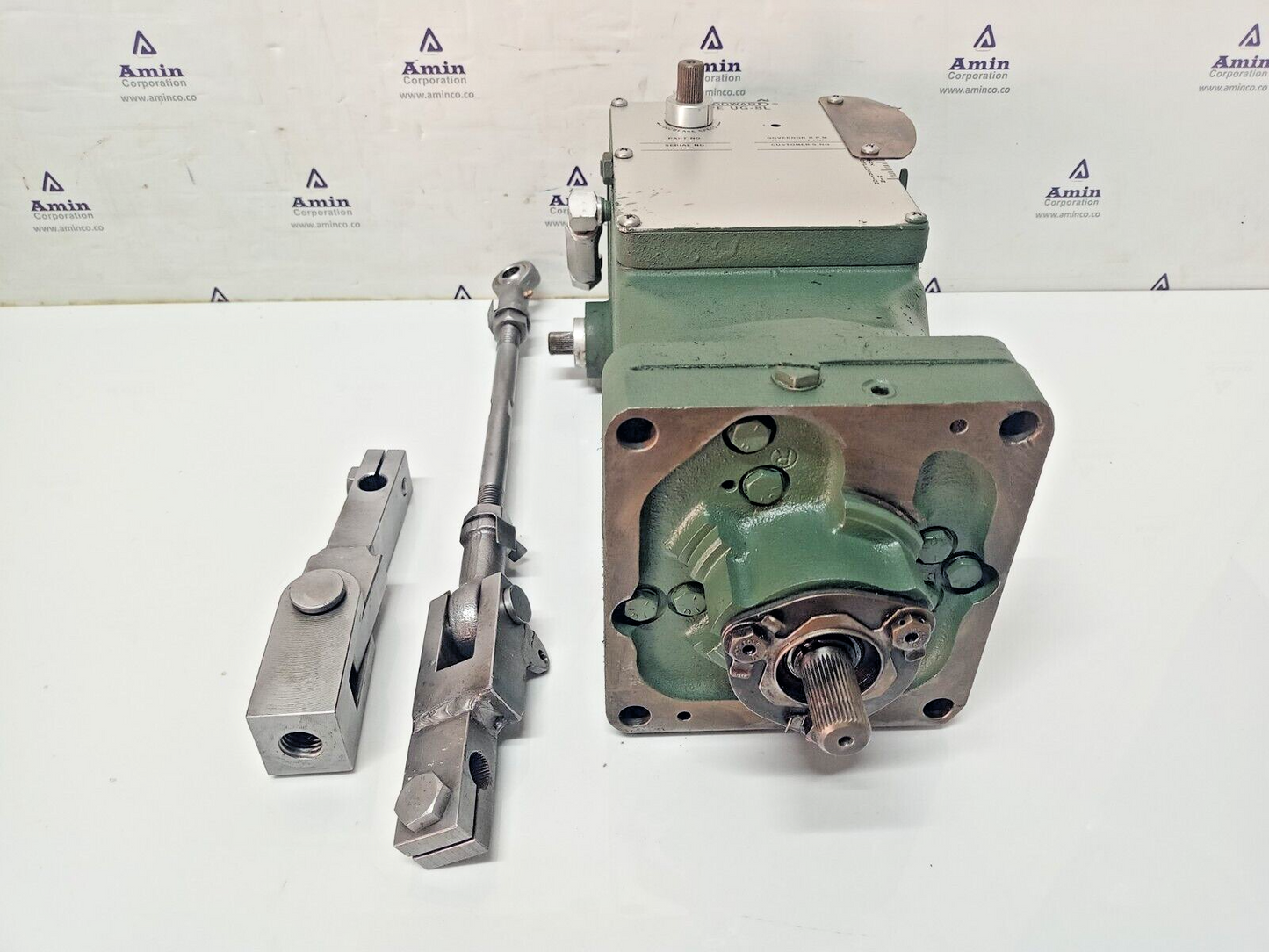 Woodward Governor UG-8L A8523-050 RPM: 318-1190 - TESTED