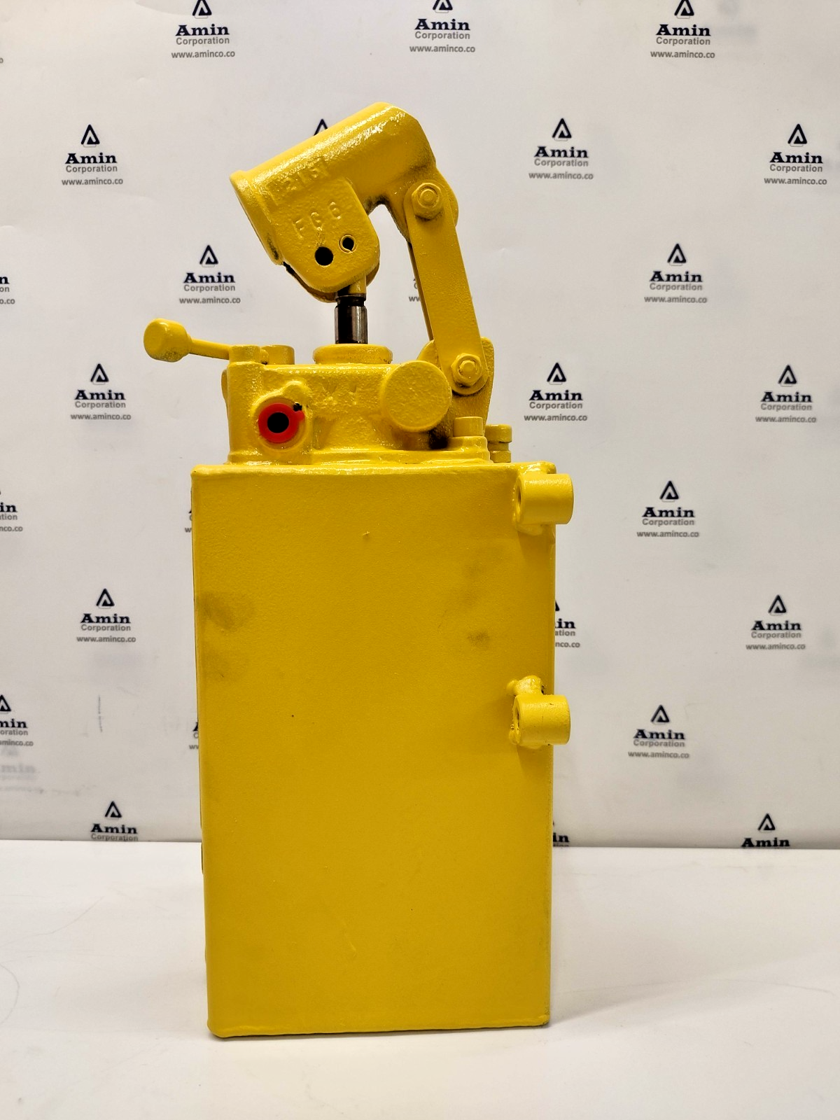 By Controls Inc 721XV2108 Double Acting SW cooling system for Thruster 120bar