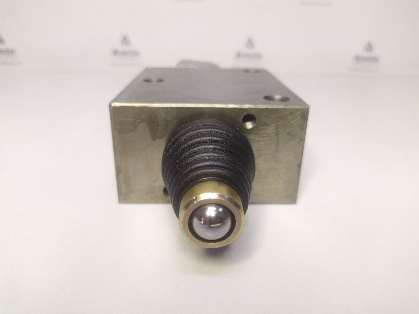 d&b 843436 Overcentre valve I05 DOP A6