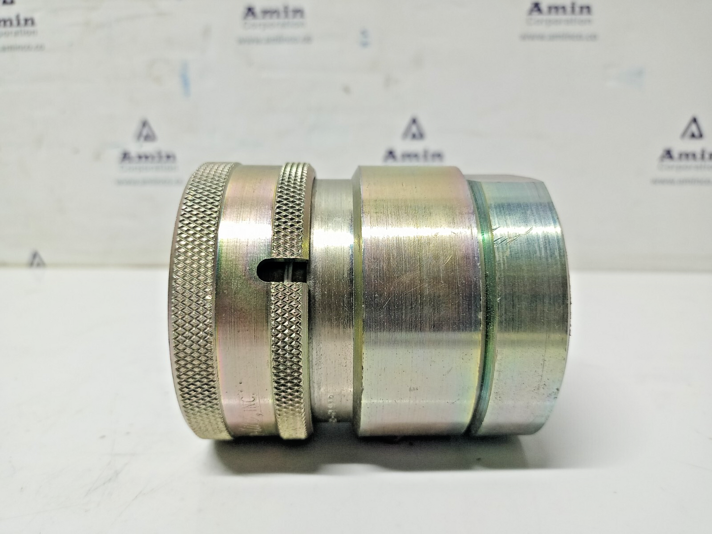 Snap-tite VHC-24 steel coupler Hydraulic Quick Connect Hose Coupling -lot of 3pc