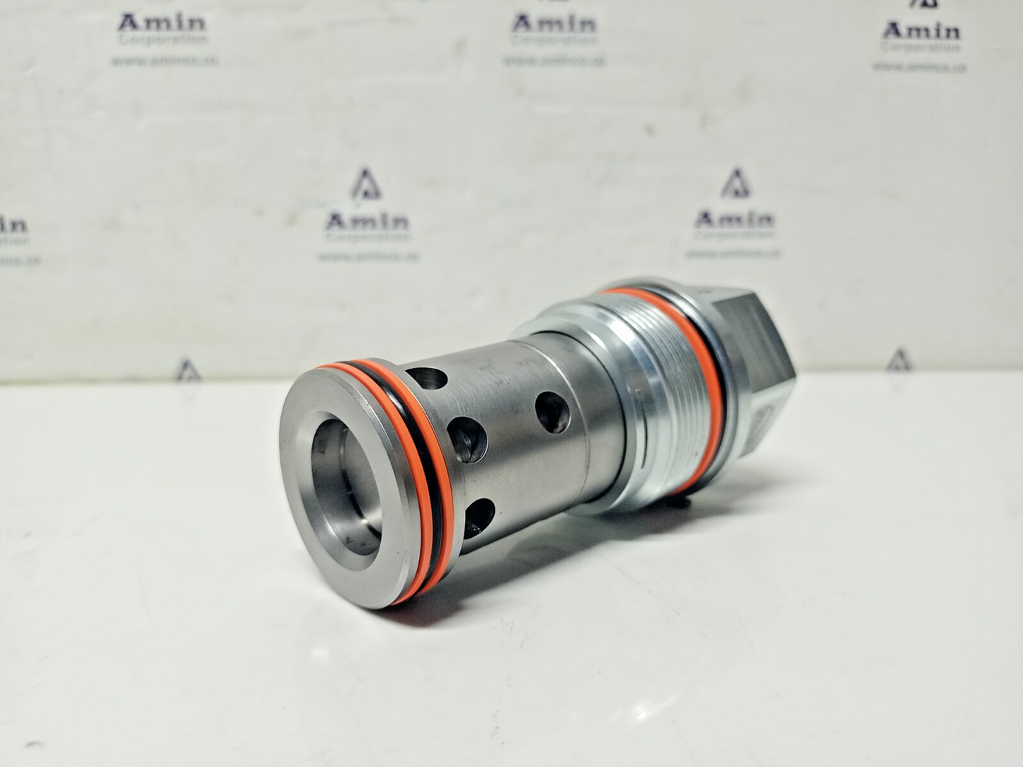 Sun hydraulics CXJA-XEN Free flow nose to side check valve CXJAXEN -NEW