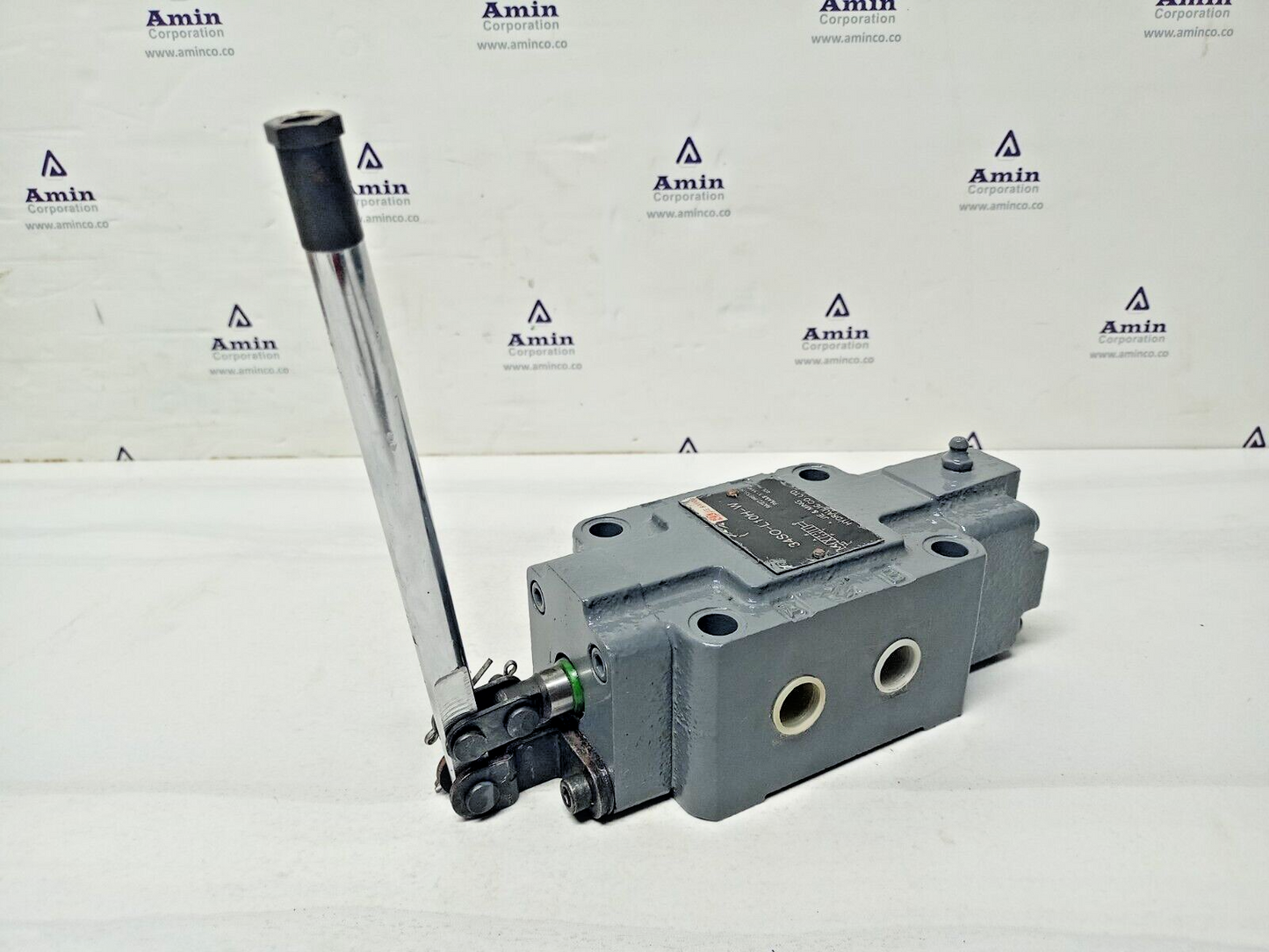 JIE&MING 34SO-L10H-W Hydraulic Directional control valve - NEW